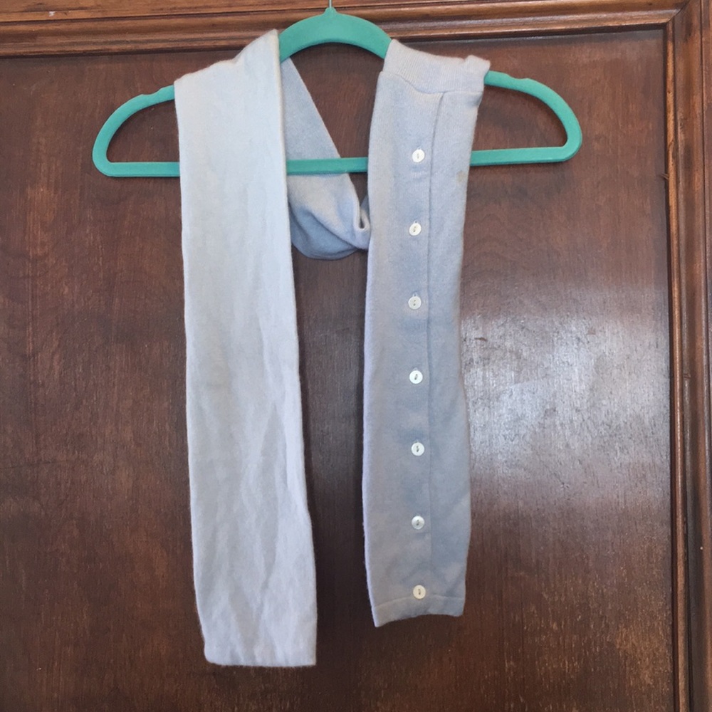🍍FREE W/ PURCHASE cashmere scarf!🍍5 for $20